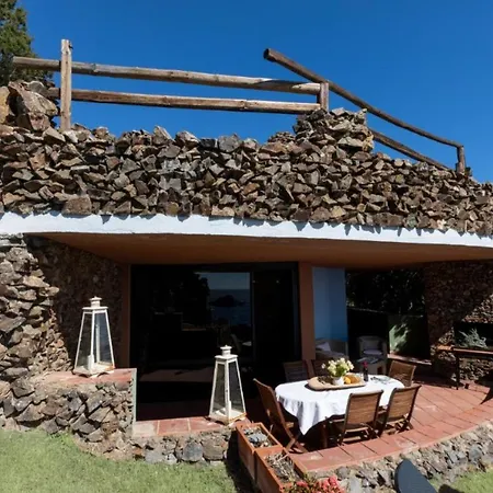 Villa Capo Boi *